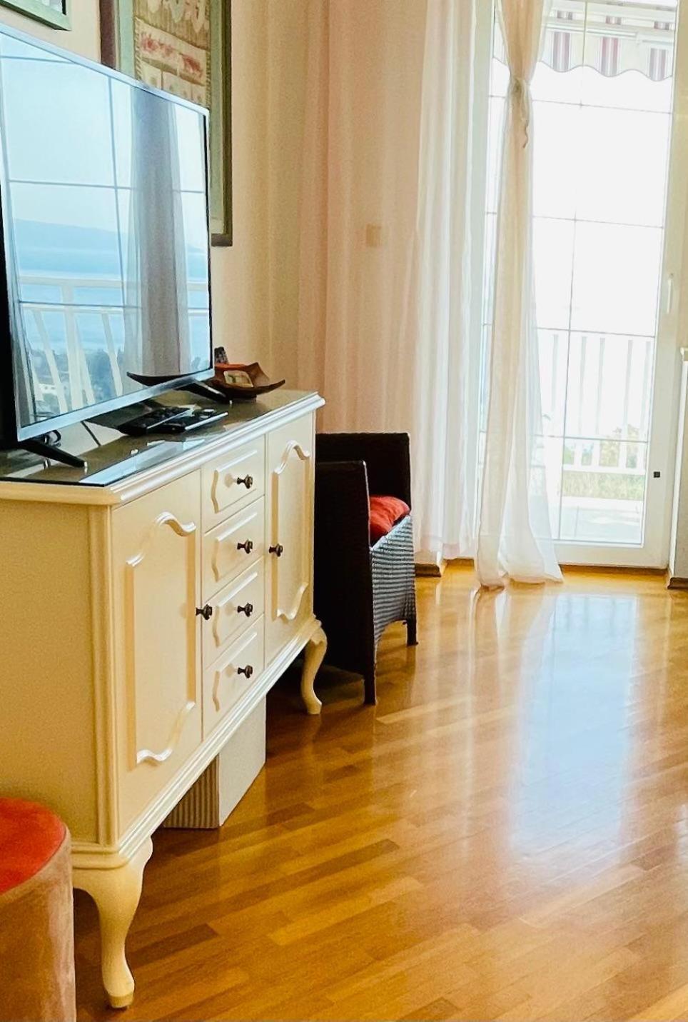 Cozy Apartment Bosnjak Near Opatija, With Sea View Terrace, Air Condition, Free Private Parking Ičići Dış mekan fotoğraf